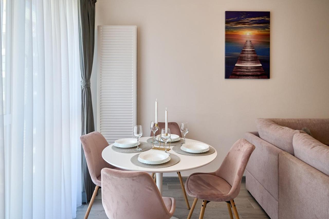 Apartament Palmas - Pool By N10 Năvodari Zewnętrze zdjęcie