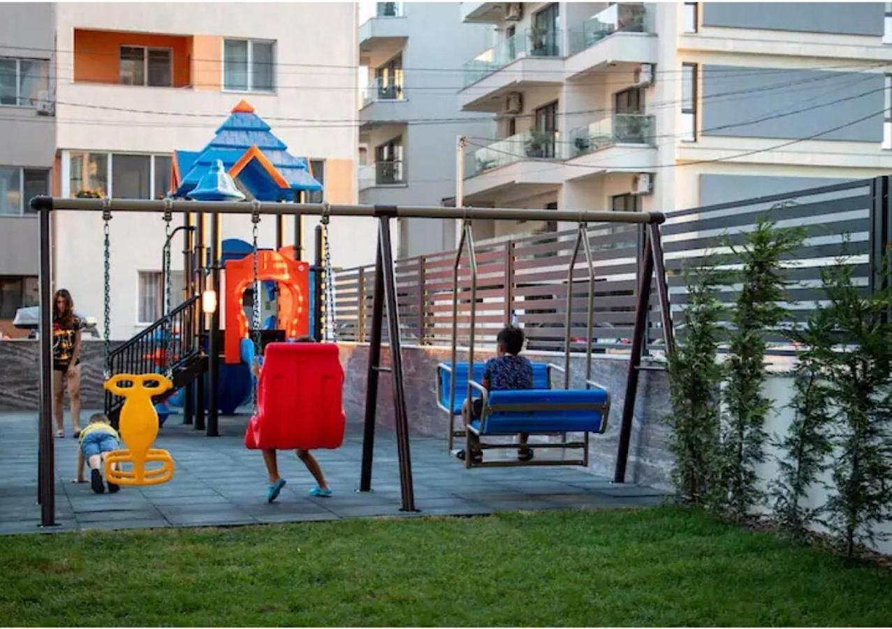 Apartament Palmas - Pool By N10 Năvodari Zewnętrze zdjęcie