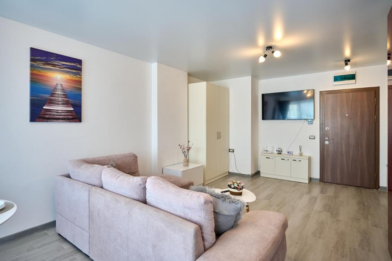 Apartament Palmas - Pool By N10 Năvodari Zewnętrze zdjęcie