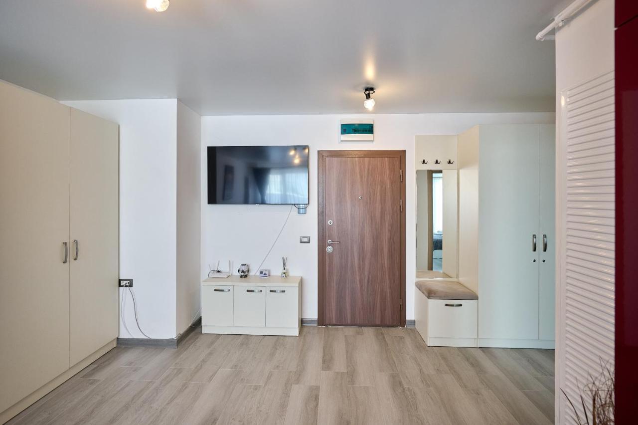 Apartament Palmas - Pool By N10 Năvodari Zewnętrze zdjęcie