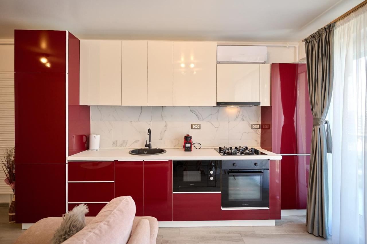 Apartament Palmas - Pool By N10 Năvodari Zewnętrze zdjęcie